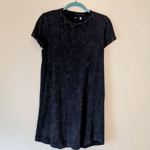 ❌SOLD❌ UO Washed Navy T-shirt Dress